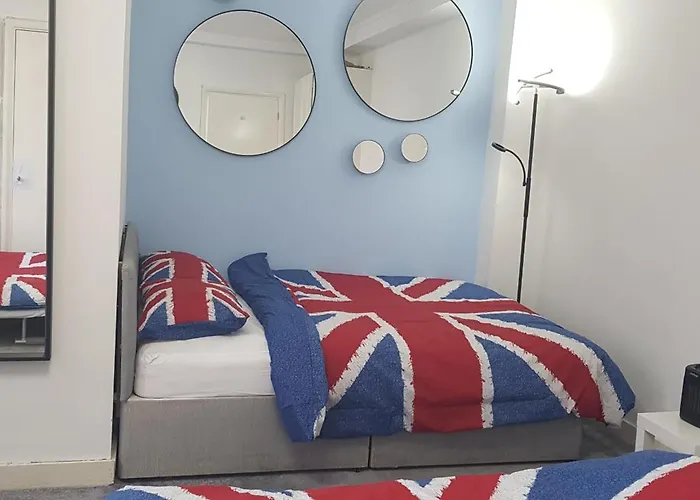 Entire Studio Aptartment On Main Edgware Road, Near Marble Arch, Oxford Street And Hyde Park